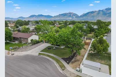 11991 S 1420 W, Riverton, UT 84065 - Photo 26