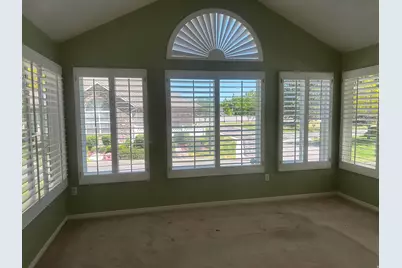 2043 W Abbey View Rd, West Jordan, UT 84088 - Photo 4