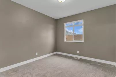11976 S Woodridge Rd E, Sandy, UT 84094 - Photo 28