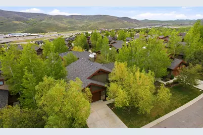 3447 W Cedar Dr, Snyderville, UT 84098 - Photo 4
