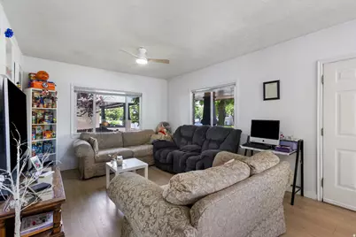 344 W 300 N, Provo, UT 84601 - Photo 4