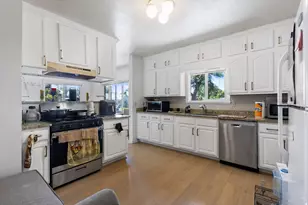 344 W 300 N, Provo, UT 84601 - Photo 6