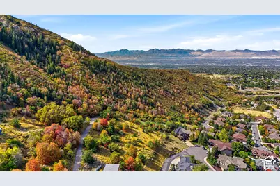 3738 E Catamount Rdg #11, Sandy, UT 84092 - Photo 12