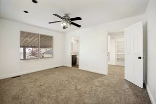 1071 W 5150 S, Riverdale, UT 84405 - Photo 10