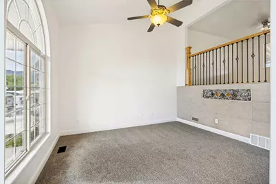 1071 W 5150 S, Riverdale, UT 84405 - Photo 4