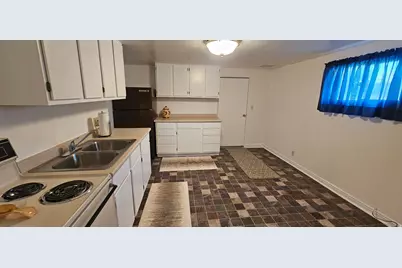 107 S 300 W, Price, UT 84501 - Photo 26