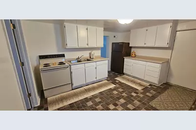 107 S 300 W, Price, UT 84501 - Photo 24