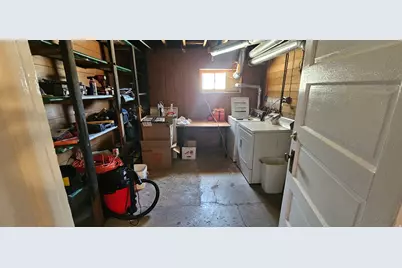 107 S 300 W, Price, UT 84501 - Photo 36