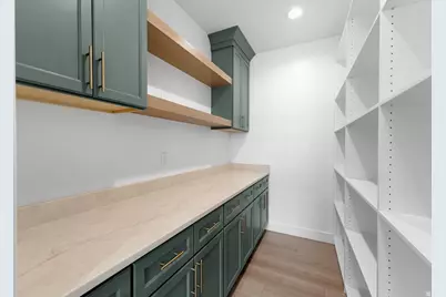 10818 N 6000 W, Highland, UT 84003 - Photo 14