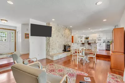 10814 S Whirlaway Ln, Sandy, UT 84092 - Photo 2