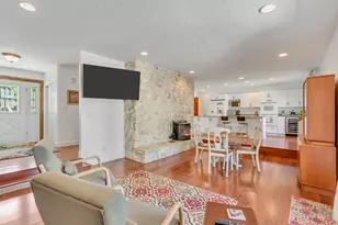 10814 S Whirlaway Ln, Sandy, UT 84092 - Photo 2