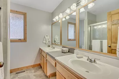 10814 S Whirlaway Ln, Sandy, UT 84092 - Photo 42
