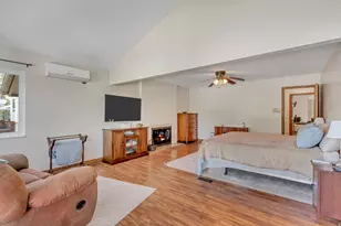 10814 S Whirlaway Ln, Sandy, UT 84092 - Photo 4