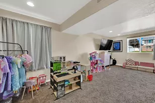 482 W 275 N, Clearfield, UT 84015 - Photo 18