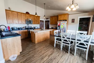 3381 W 1800 S, Vernal, UT 84078 - Photo 26