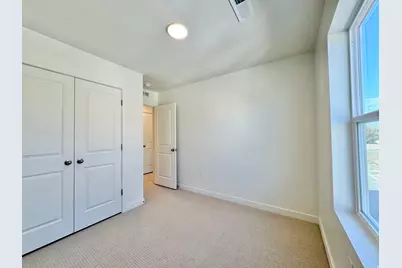 1650 N Main St, Layton, UT 84041 - Photo 12
