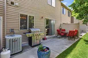 318 E 2275 N, North Ogden, UT 84414 - Photo 34