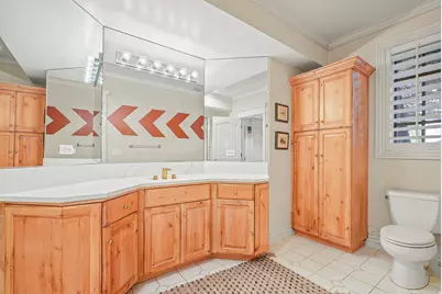 2051 E Normandywoods Ct, Holladay, UT 84117 - Photo 28