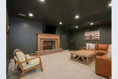 2051 E Normandywoods Ct, Holladay, UT 84117 - Photo 24