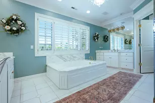 2051 E Normandywoods Ct, Holladay, UT 84117 - Photo 12