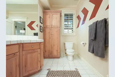 2051 E Normandywoods Ct, Holladay, UT 84117 - Photo 24