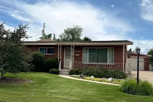 2033 W 5850 S, Roy, UT 84067 - Photo 2