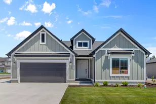 626 S 125 E, Hyde Park, UT 84318 - Photo 2