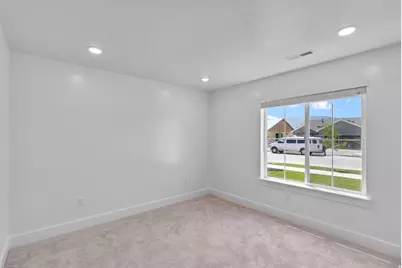 626 S 125 E, Hyde Park, UT 84318 - Photo 16