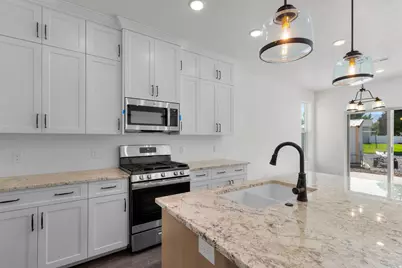 626 S 125 E, Hyde Park, UT 84318 - Photo 6