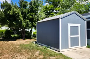 11265 S Crescent Park Cir E, Sandy, UT 84094 - Photo 20