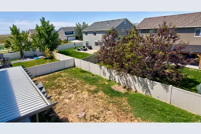 3658 S Finch St W, Syracuse, UT 84075 - Photo 40
