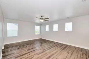 3658 S Finch St W, Syracuse, UT 84075 - Photo 16