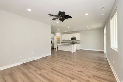 3658 S Finch St W, Syracuse, UT 84075 - Photo 10