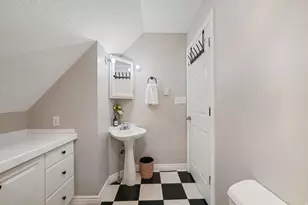 1879 W 1100 N, Pleasant Grove, UT 84062 - Photo 30