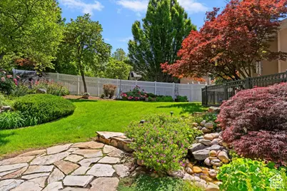 1880 Shadow Valley Dr, Ogden, UT 84403 - Photo 4