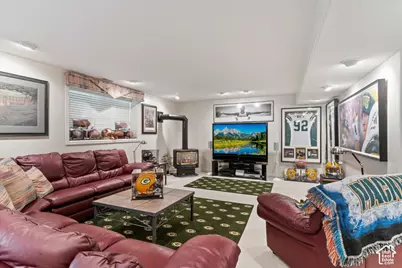 1880 Shadow Valley Dr, Ogden, UT 84403 - Photo 22