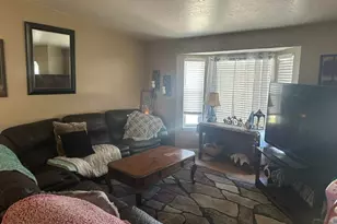 1177 N 200 W, Layton, UT 84041 - Photo 4