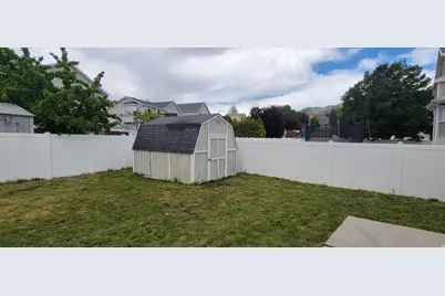 1217 E 3025 N, Layton, UT 84040 - Photo 4