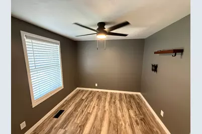 680 E Family Cir, Sandy, UT 84070 - Photo 16