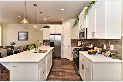 1622 W Canyon Tree Dr, Saint George, UT 84770 - Photo 2