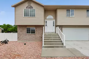 702 W McKellar St N, Tooele, UT 84074 - Photo 8