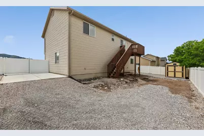 702 W McKellar St N, Tooele, UT 84074 - Photo 6