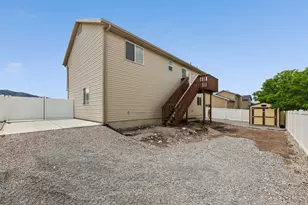702 W McKellar St N, Tooele, UT 84074 - Photo 6