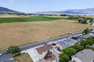 702 W McKellar St N, Tooele, UT 84074 - Photo 44
