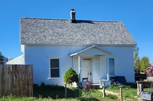 295 W 100 S, Manti, UT 84642 - Photo 2