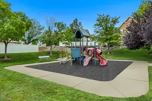 1043 S Canyon Meadow Dr, Provo, UT 84606 - Photo 14