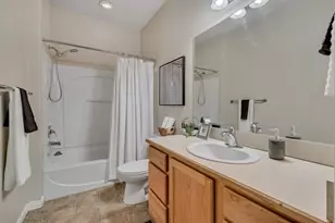 1043 S Canyon Meadow Dr, Provo, UT 84606 - Photo 10