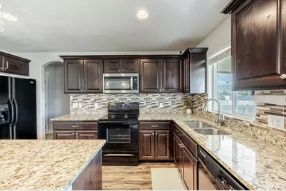 131 N Revere Ln, Lehi, UT 84043 - Photo 12