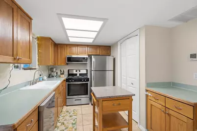 1099 S 950 E #APT 17, Provo, UT 84606 - Photo 8