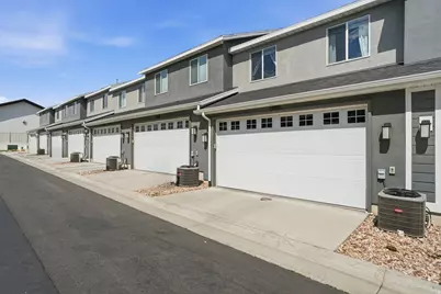 2806 N Fighting Falcon St, Layton, UT 84040 - Photo 4